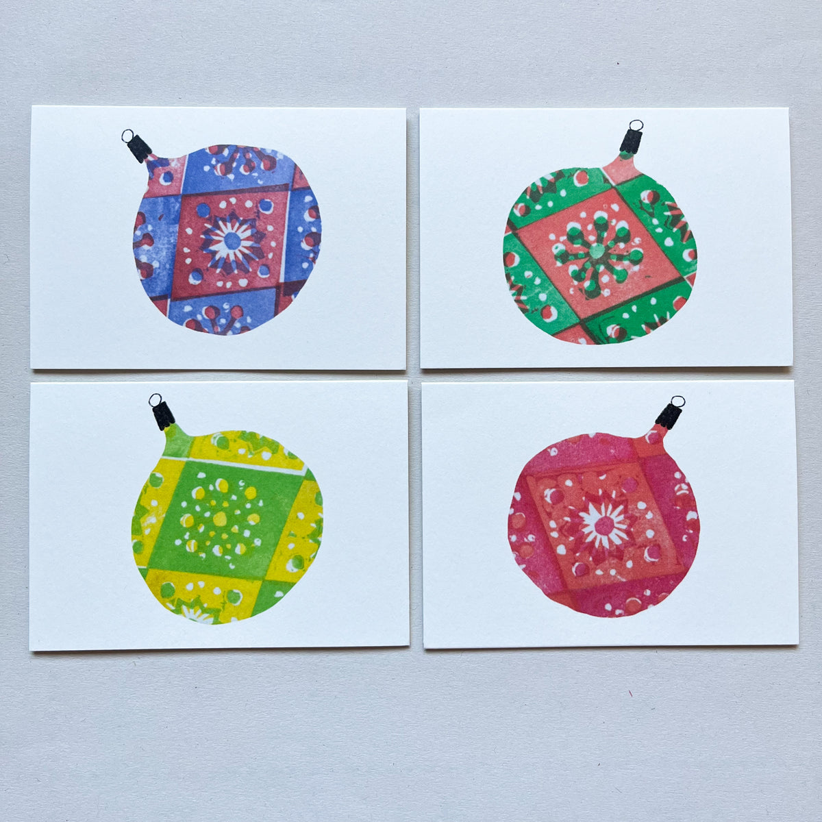 Mini Bauble Card - green/red